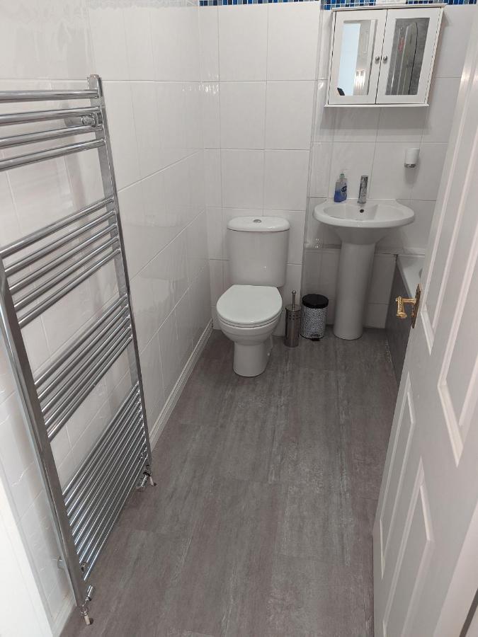 Teith Court Apartment With Private Parking. Stirling Luaran gambar